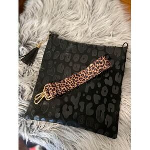 Black leopard cross body purse, womens, 2 straps leopard and black skinny